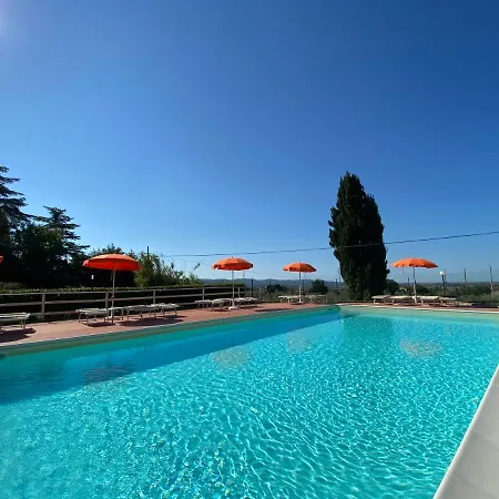 La Fonte Degli Angeli Apartment *