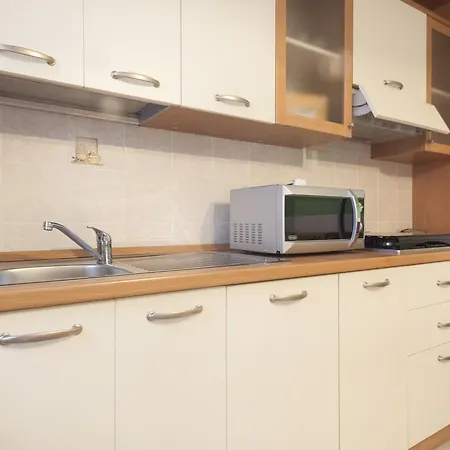 La Fonte Degli Angeli Apartment *